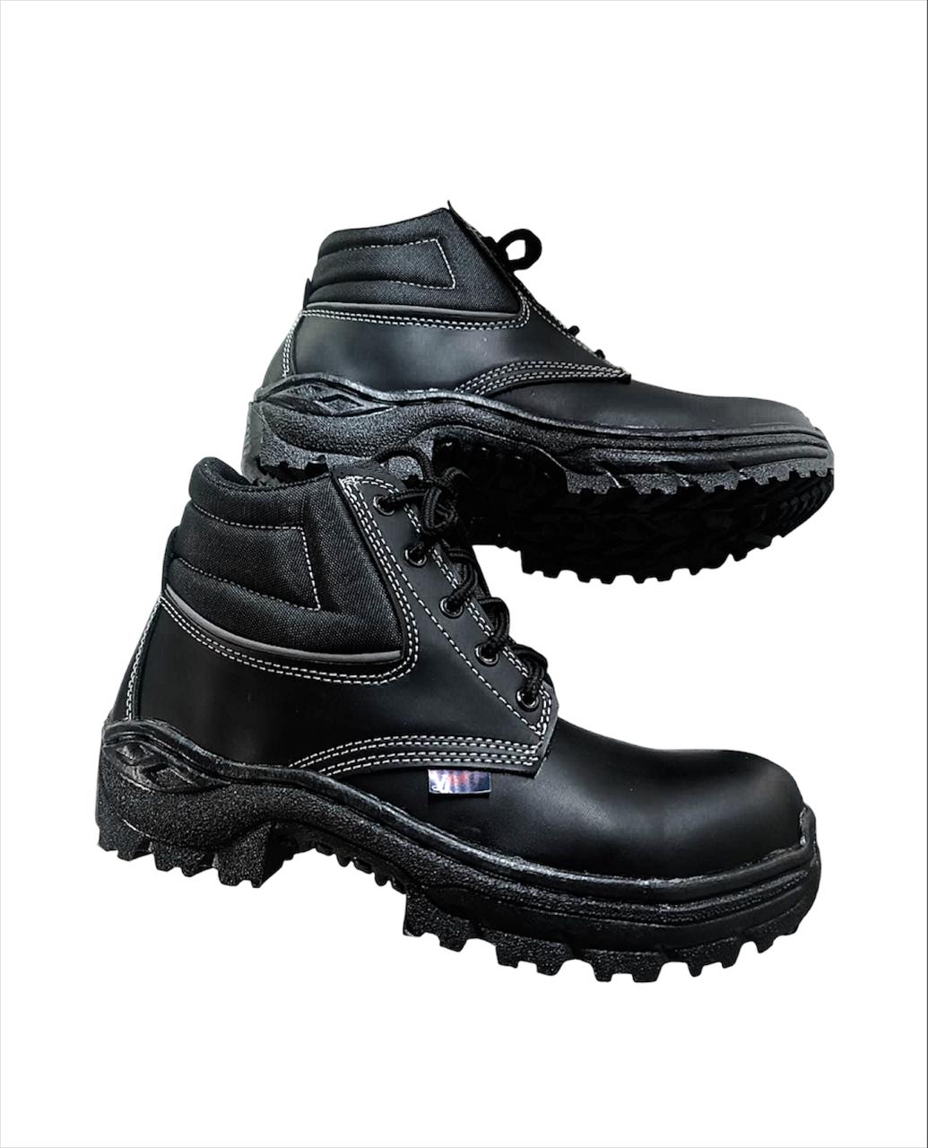 BOTA DE SEGURIDAD EN CUERO NEGRO  E-88